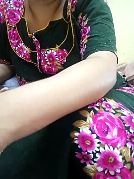 yourtamilcouple online show from September 13, 6:43 am