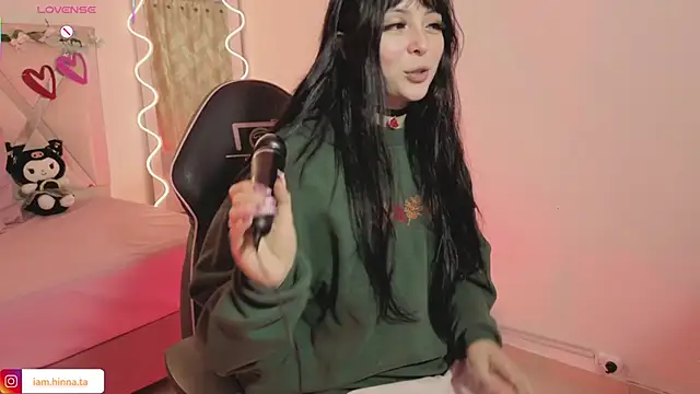 hina tay online show from November 24, 3:30 am