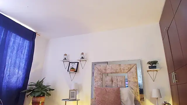 vianca cruzz online show from September 13, 4:59 pm