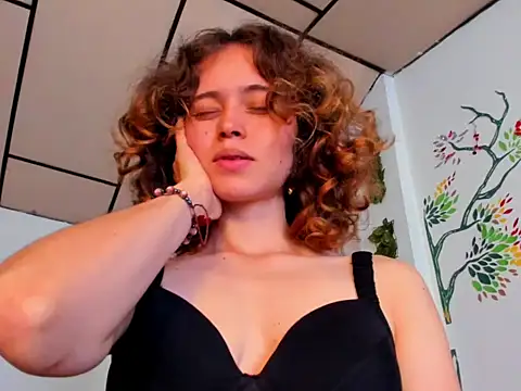 fulfill fantasies1 online show from September 13, 1:30 pm