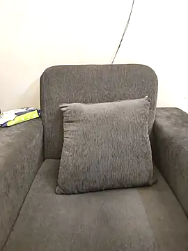 beby girLL online show from February 6, 7:45 am