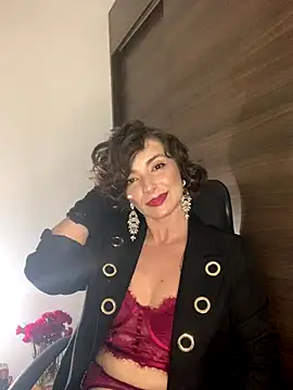 Liloo8923 online show from October 9, 2:26 am