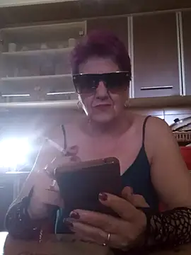 Ely Elenita online show from March 17, 9:13 am