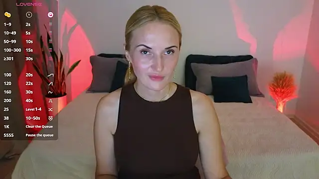 AlisssaRose online show from September 17, 9:35 pm