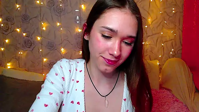 fluffy kitty  online show from October 5, 4:56 pm