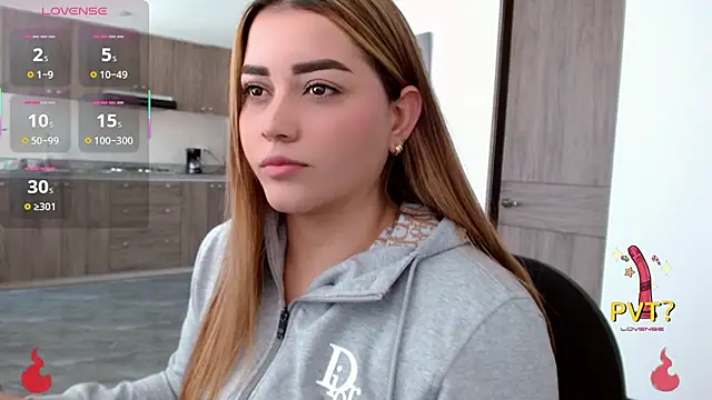 Lucia star   online show from November 29, 3:38 pm