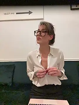 Thunder-Cunt online show from October 21, 9:08 pm