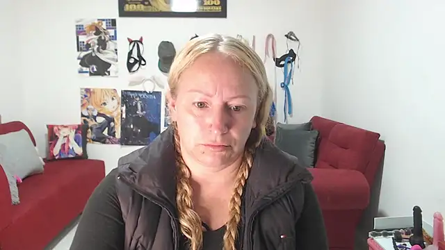 emperabigbootybigass online show from October 20, 12:08 pm