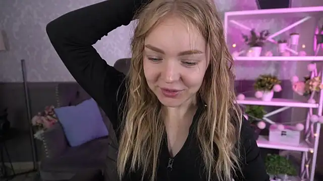 EmilySunshineS online show from October 1, 6:29 am