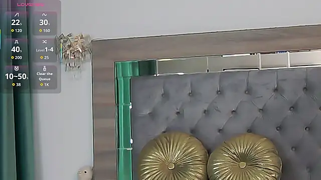 Lorehottie online show from March 6, 12:11 pm