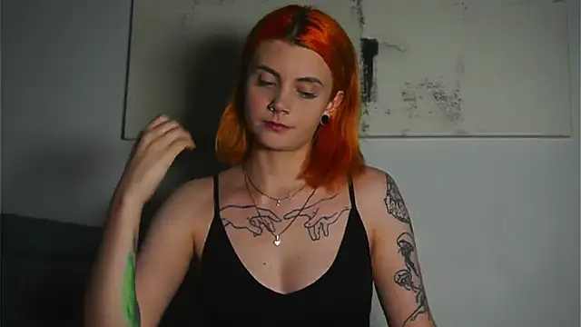 HarpyWitch online show from October 3, 6:57 pm