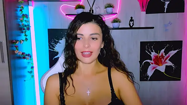 KayWuds online show from October 25, 12:13 pm