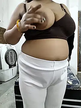 Cute payal0 online show from May 12, 5:05 am