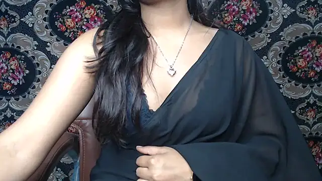 Wish Queen online show from February 26, 5:56 pm