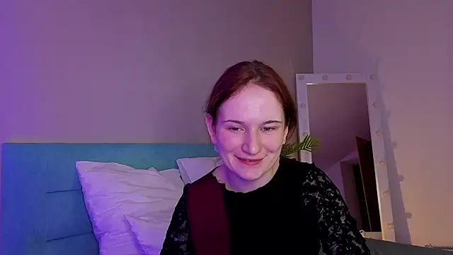 L1ittle kitty  online show from March 20, 7:24 am