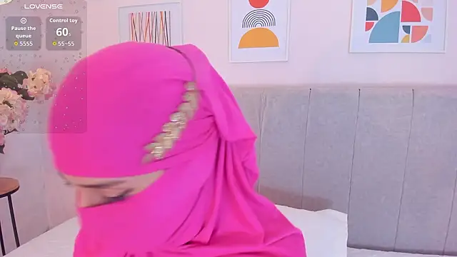 rawiya online show from February 3, 12:10 pm