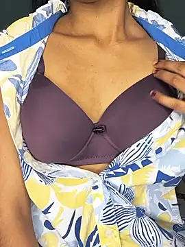 cute simmy0 online show from June 3, 2:07 pm