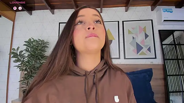 MiaKay1 online show from December 5, 3:39 am