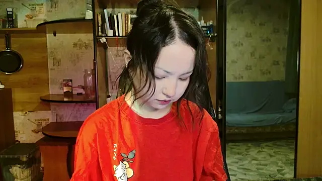 lalallalalaa- online show from December 15, 4:12 pm