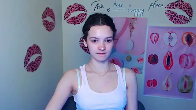  SusieSu  online show from March 22, 7:14 am