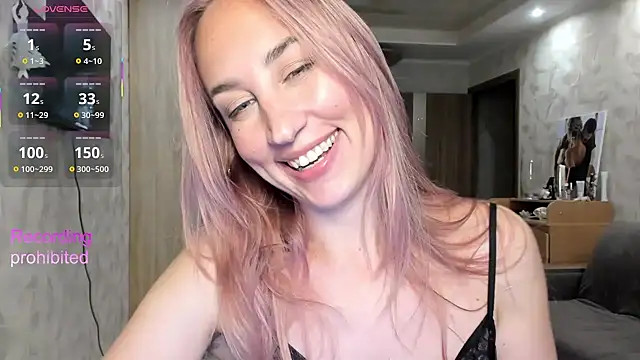 lady Nati online show from December 14, 2:01 pm