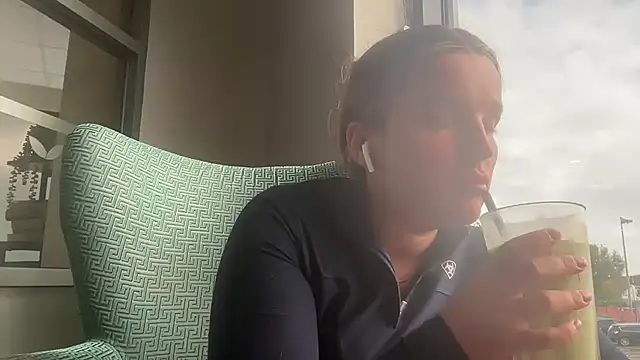 maisiesmithx online show from September 20, 2:59 pm