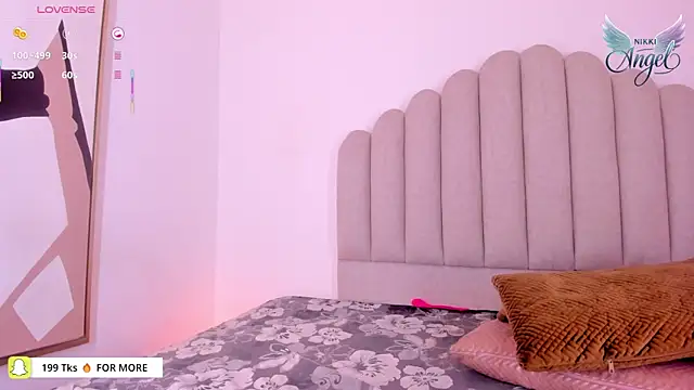 Nikki Angel  online show from September 10, 7:36 pm