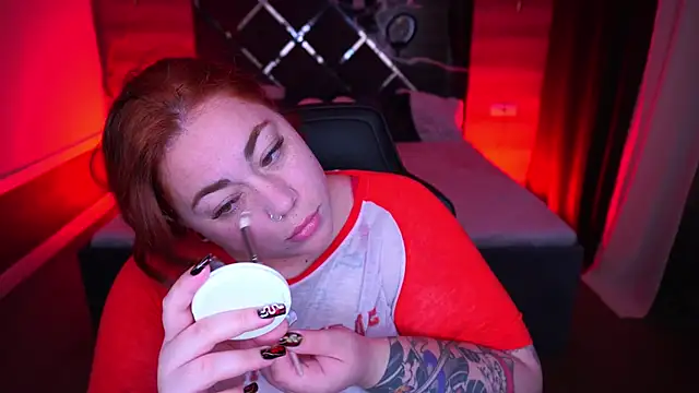 Kittywakee online show from September 23, 8:40 pm