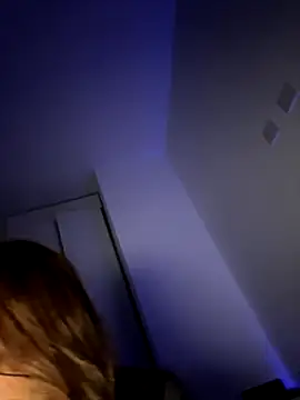 AgnesCampp online show from September 18, 1:04 am