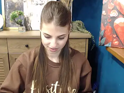 felicity gold online show from November 18, 7:42 am