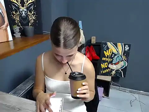 felicity gold online show from September 10, 6:35 am