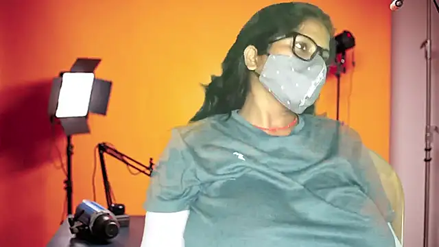 mamoni91 online show from October 8, 3:55 am