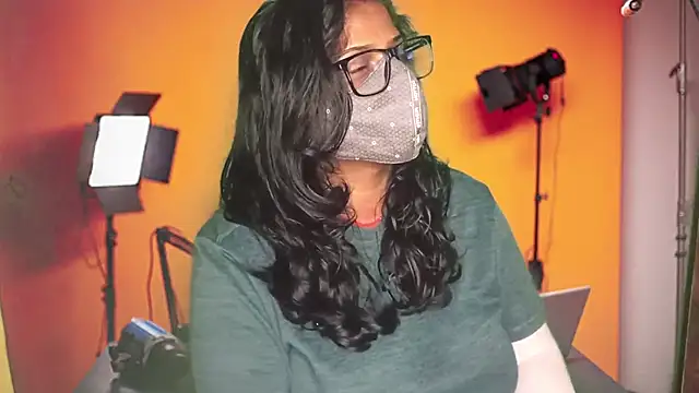 mamoni91 online show from September 28, 3:46 am