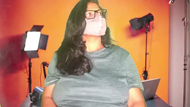 mamoni91 online show from September 23, 2:43 am