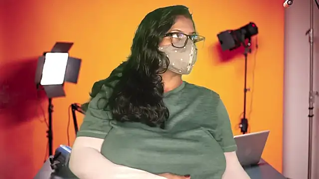 mamoni91 online show from October 28, 3:56 am