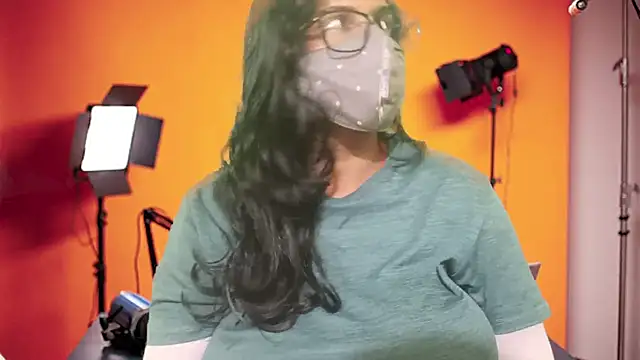 mamoni91 online show from December 1, 3:43 am