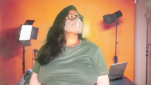 mamoni91 online show from October 16, 3:20 am