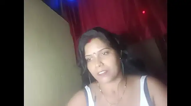 mamoni91 online show from December 2, 7:10 am