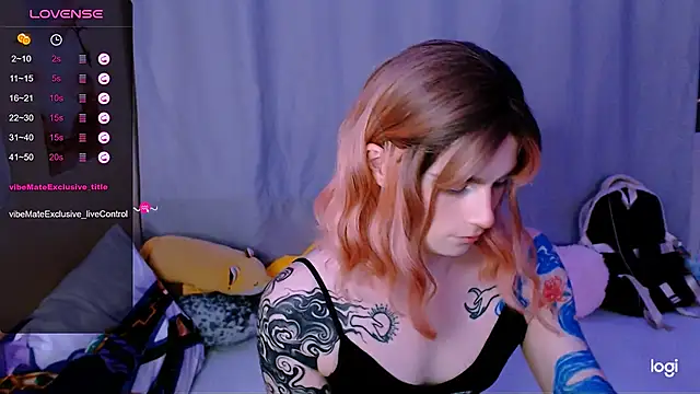 Alice Hells online show from April 24, 5:49 pm