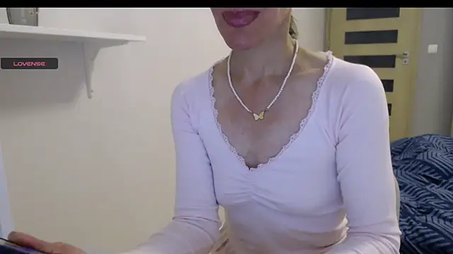 Pepper mur online show from October 18, 7:22 am