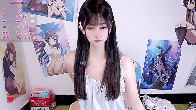 Nuomioooooooo online show from June 2, 2:29 pm
