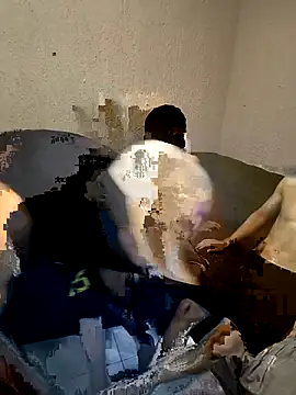 Danielraz online show from April 22, 1:13 am