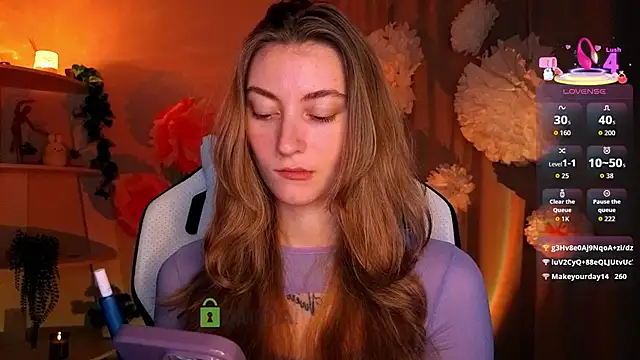 lady curls online show from March 31, 11:27 pm