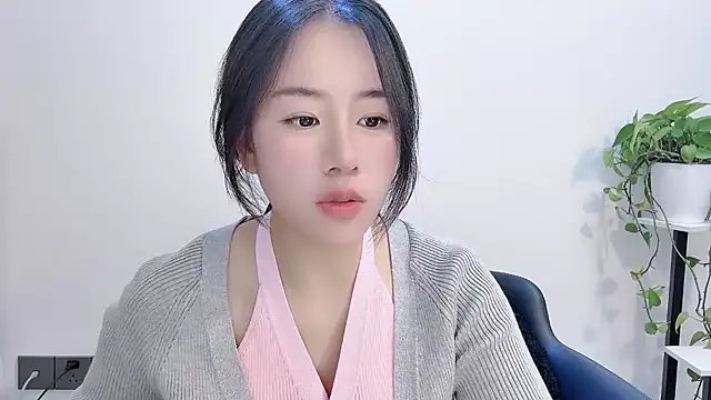 chloe-01 online show from January 7, 1:03 pm