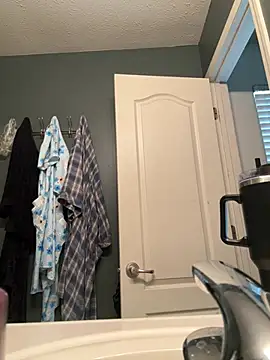 Ectorius online show from April 1, 3:53 pm