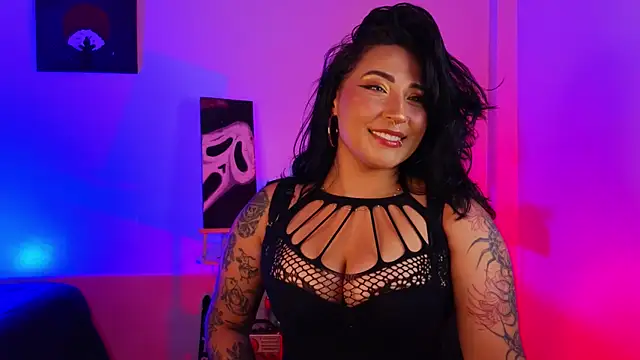 Pauilina online show from July 5, 6:35 pm