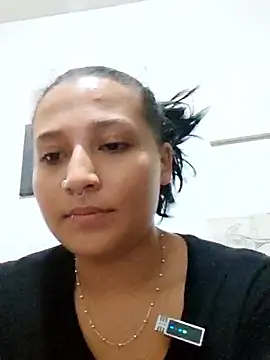 Pauilina online show from July 9, 7:05 pm