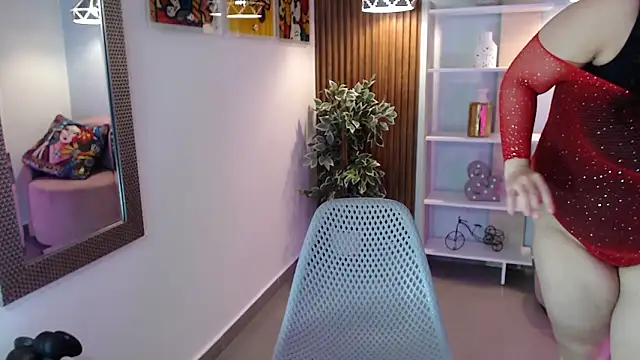 Dalila Sky online show from February 25, 6:28 pm