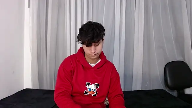 Im Milan Rs online show from November 6, 3:56 am