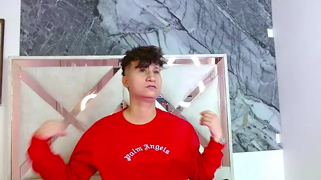 Im Milan Rs online show from October 9, 2:48 am